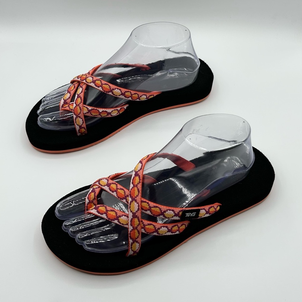 Teva Pink Black Multicolor Strappy Flip Flop Sandal Comfort Women’s Size 8